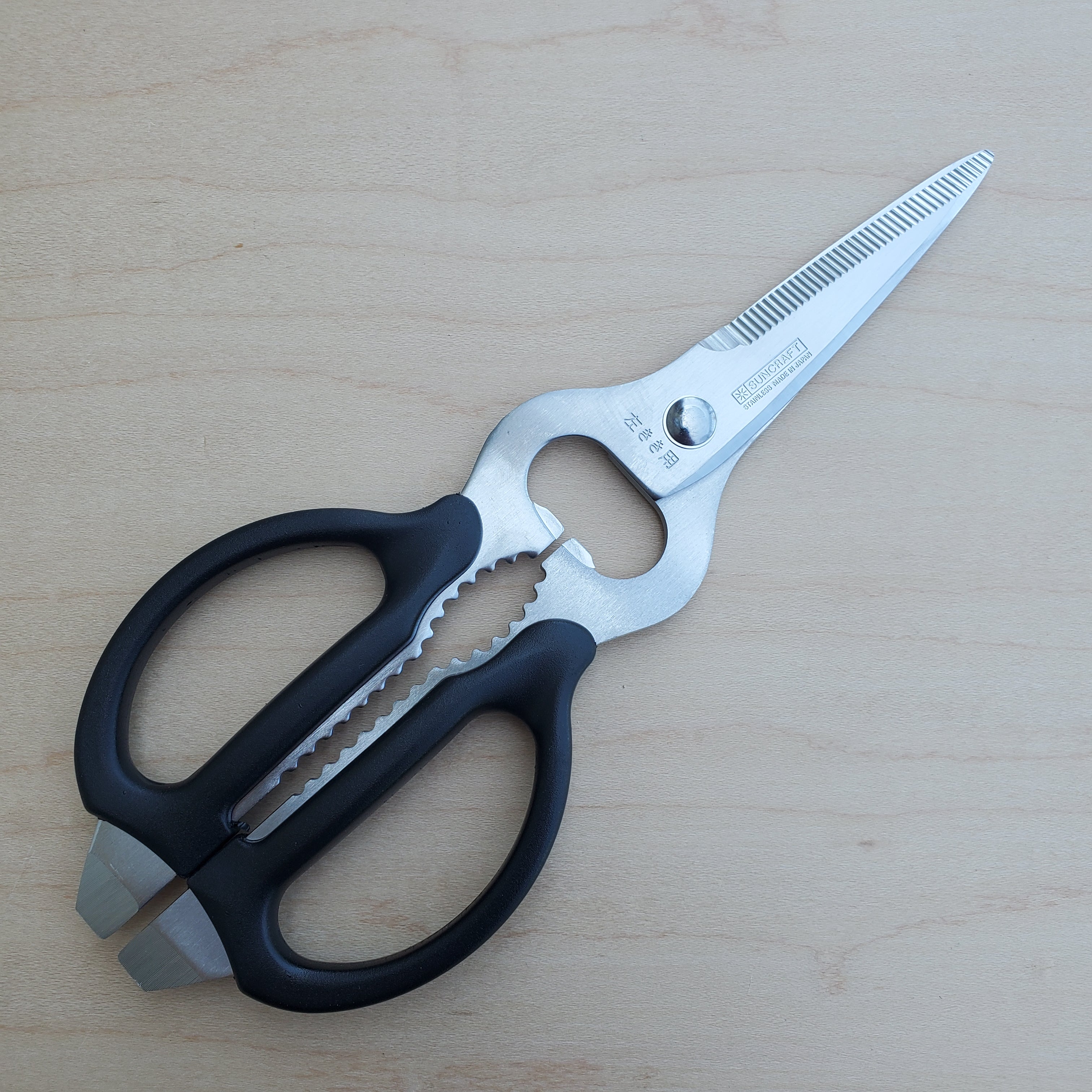 Lefty's Left Handed Kitchen Scissors - Stainless Steel Heavy Duty General  Purpose Shears - Dishwasher Safe Easy to Clean - Ultra Sharp - Great Gift