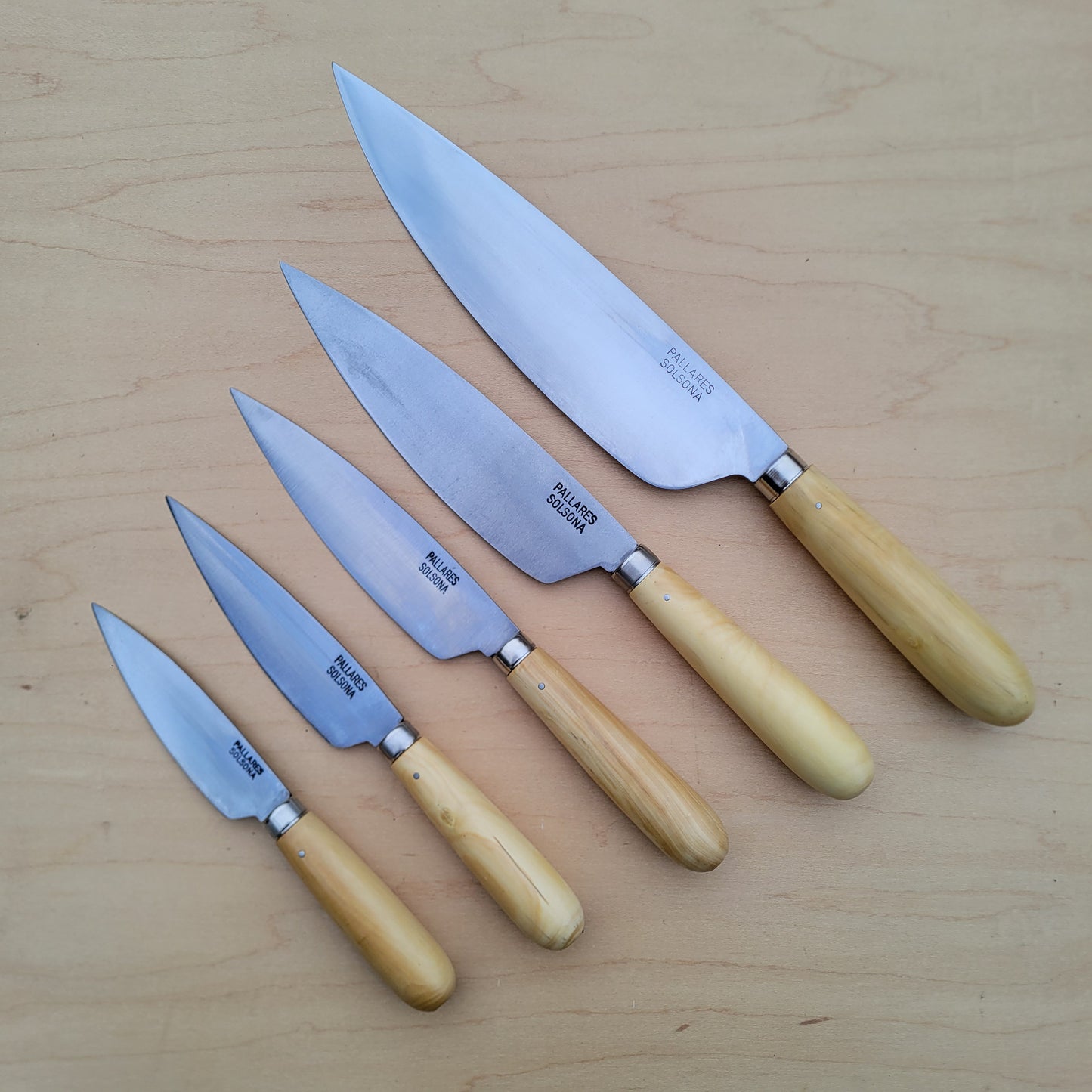 Pallares 'Leaf' Set of 5 - Carbon Steel - Boxwood