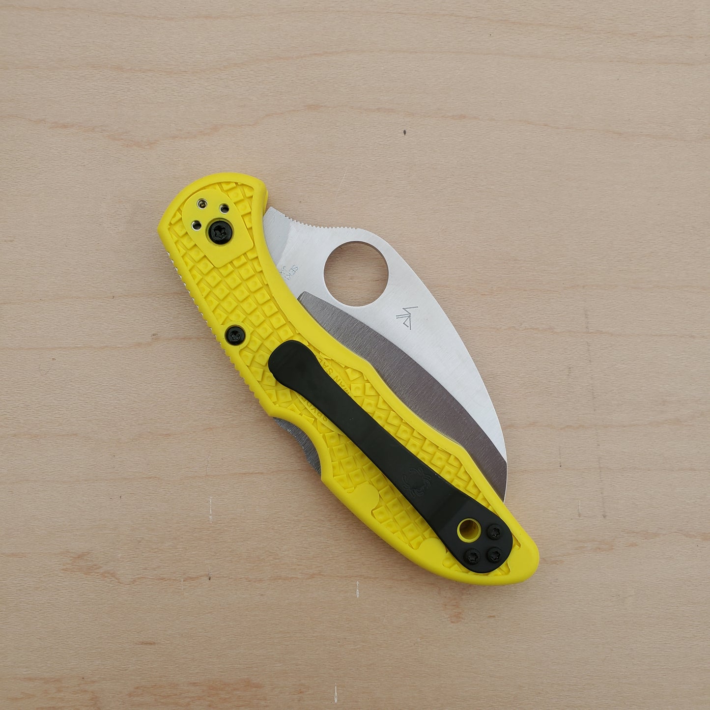 Spyderco Tasman Salt 2 Serrated Hawkbill - Yellow C106SYL2