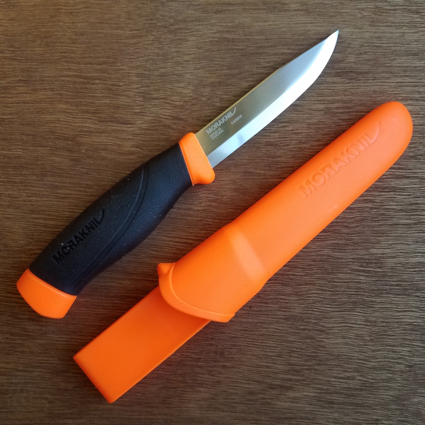 Morakniv Companion Heavy Duty - Carbon Steel - Hi Vis Orange