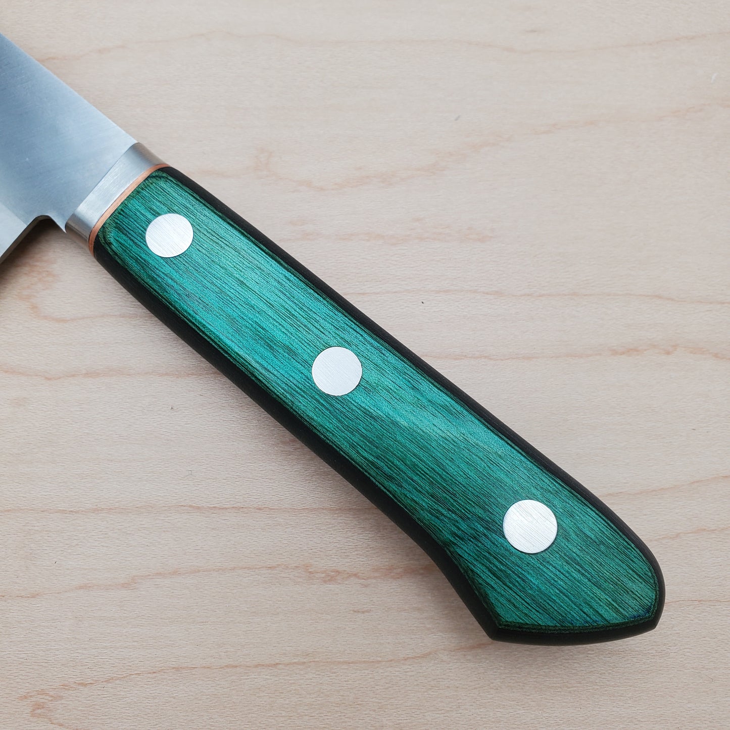 Sakai Kikumori Aoko Warikomi 165mm Santoku