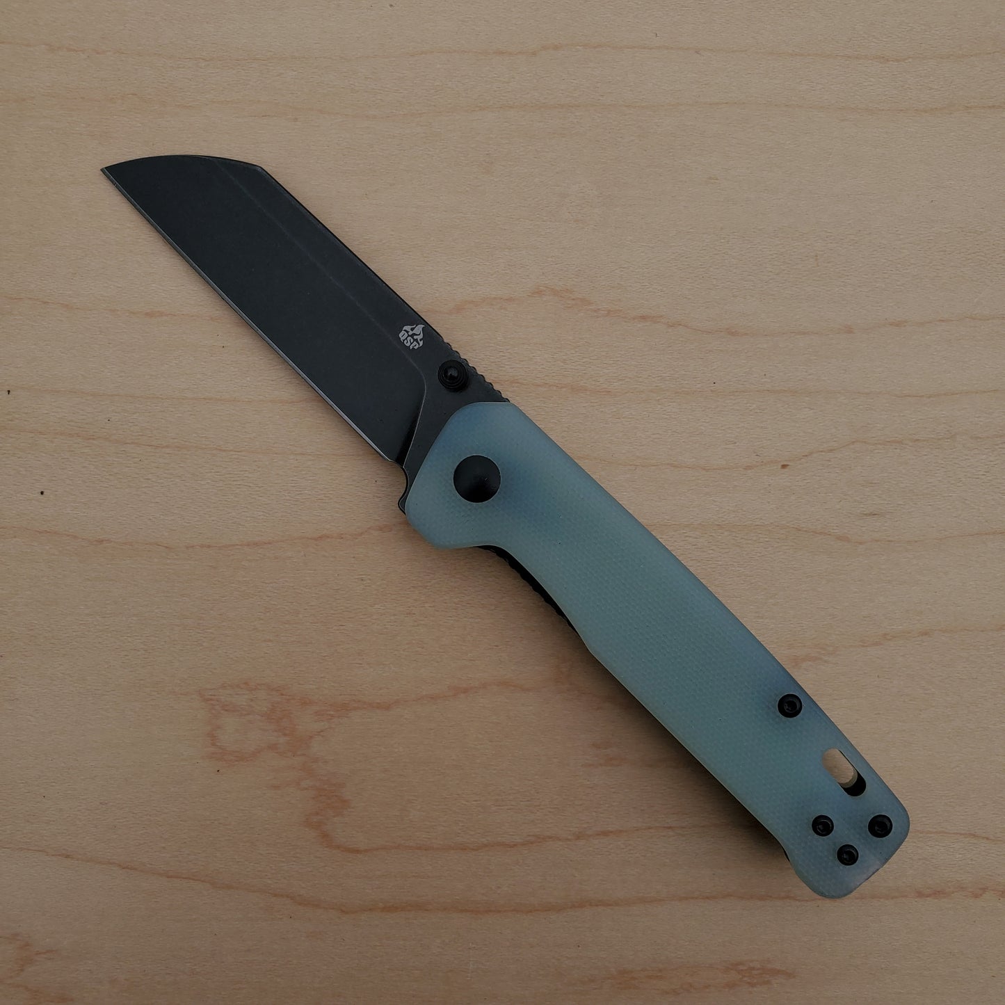 QSP Penguin D2 Jade G10 / Black