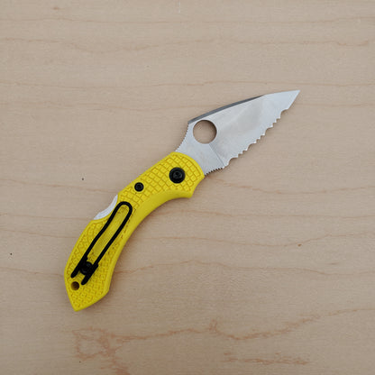 Spyderco Dragonfly 2 Salt Yellow Serrated C28SYL2