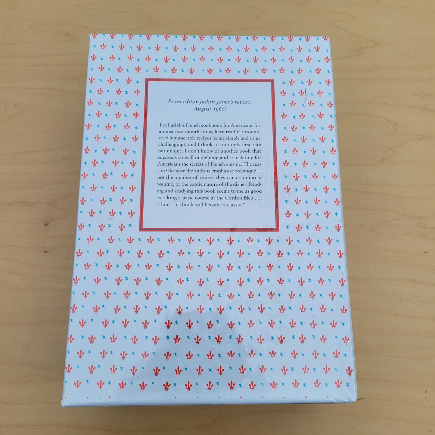 Mastering the Art of French Cooking (2 Volume Box Set)