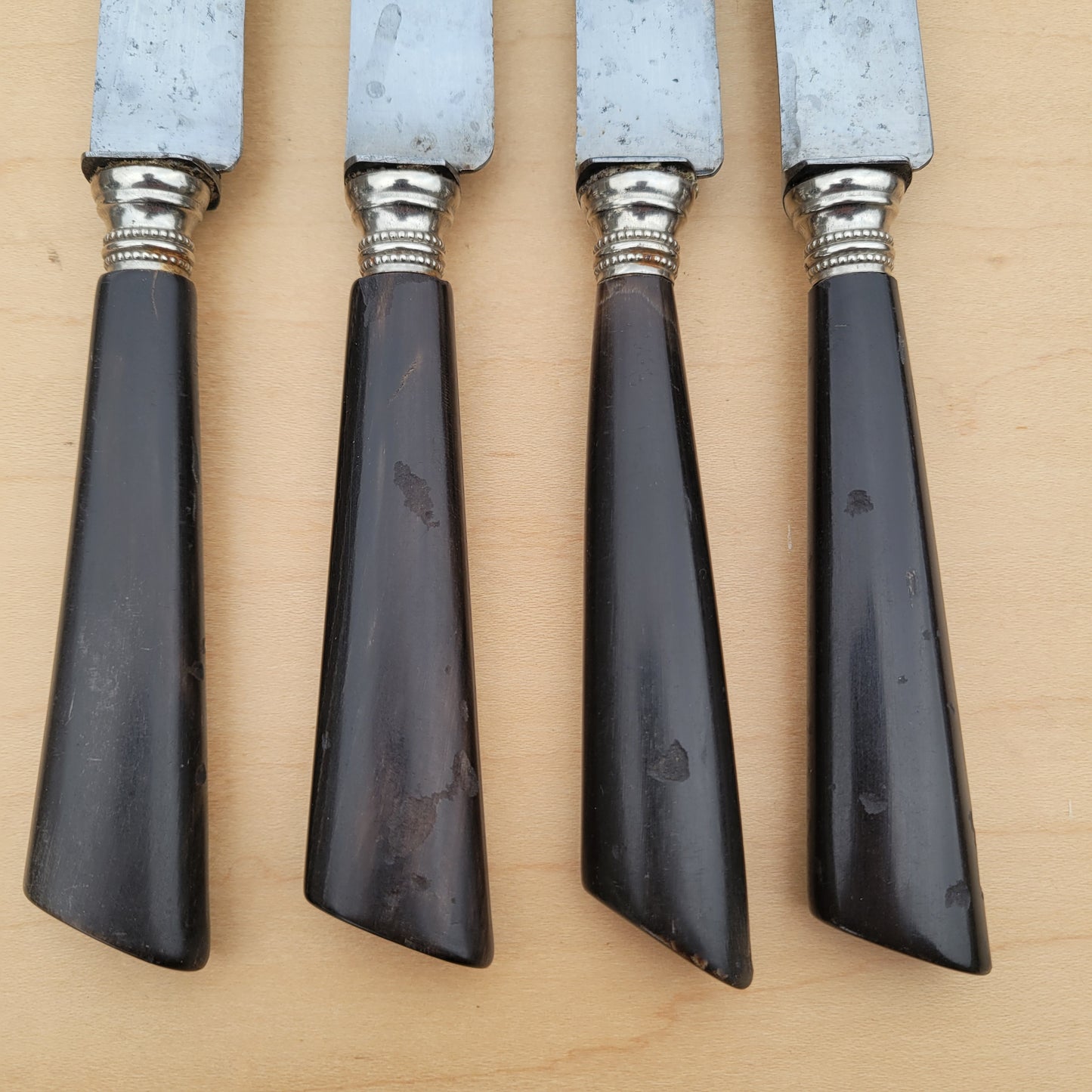 French Table Knife set of 5 'Alsatia' - Horn handles