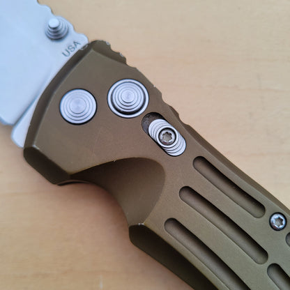 Hogue EX-01 4" Aluminum Button Lock - Brown