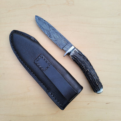 Dan Petersen Damascus Hunter 4.5"- Stag