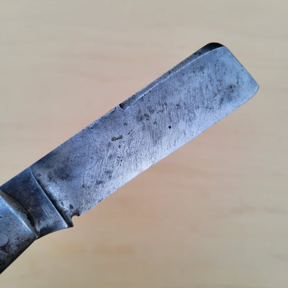 Russell Navy Knife - Antique