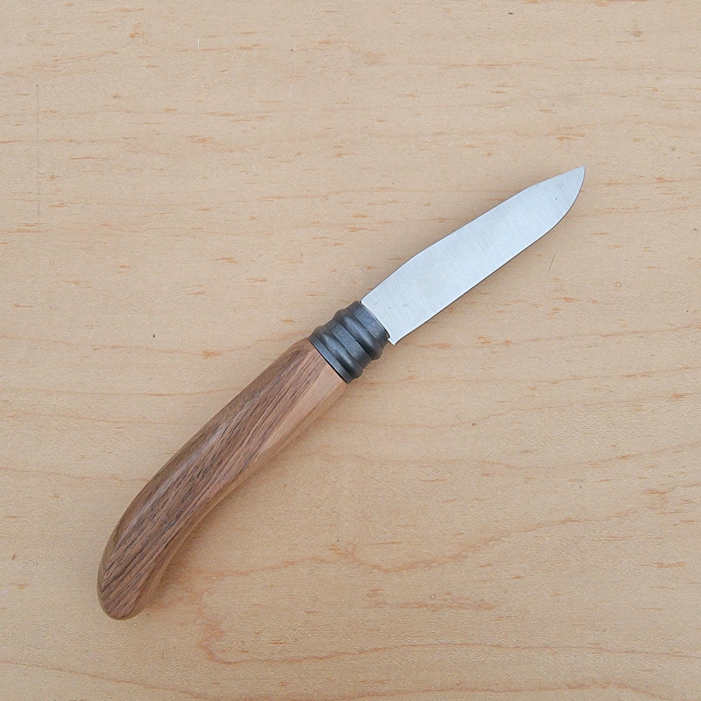 André Verdier L'Alpage 8.5cm Walnut - Stainless