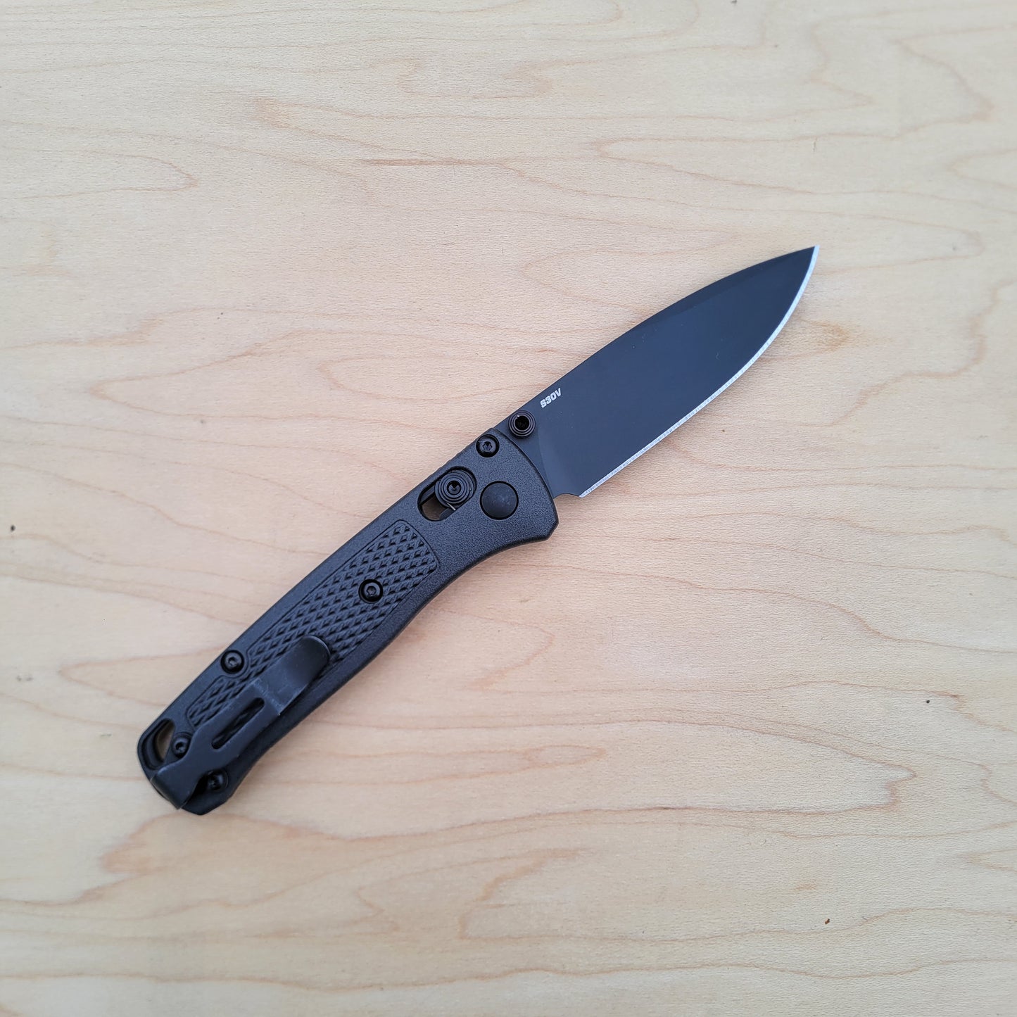 Benchmade 533BK-2 Mini Bugout - Black CF-Elite