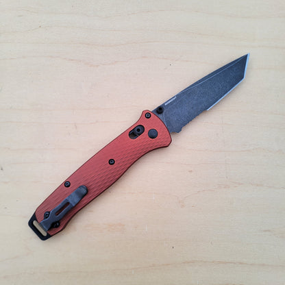 Benchmade 537SBK-07 Bailout - MagnaCut Burnt Copper - Serrations