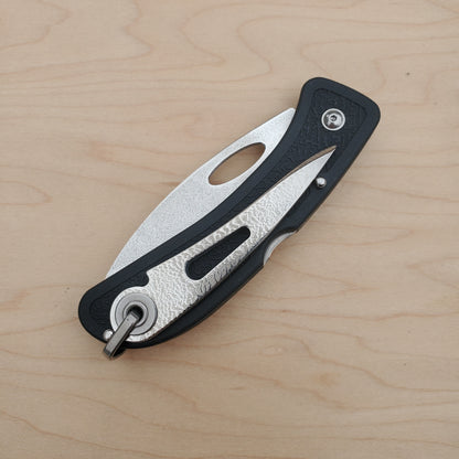 Boye Pointed Tip Folder with Titanium Marlinspike - Black