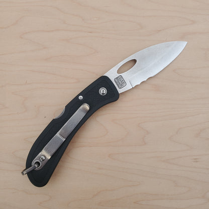 Boye Pointed Tip Folder with Titanium Marlinspike - Black Serrated