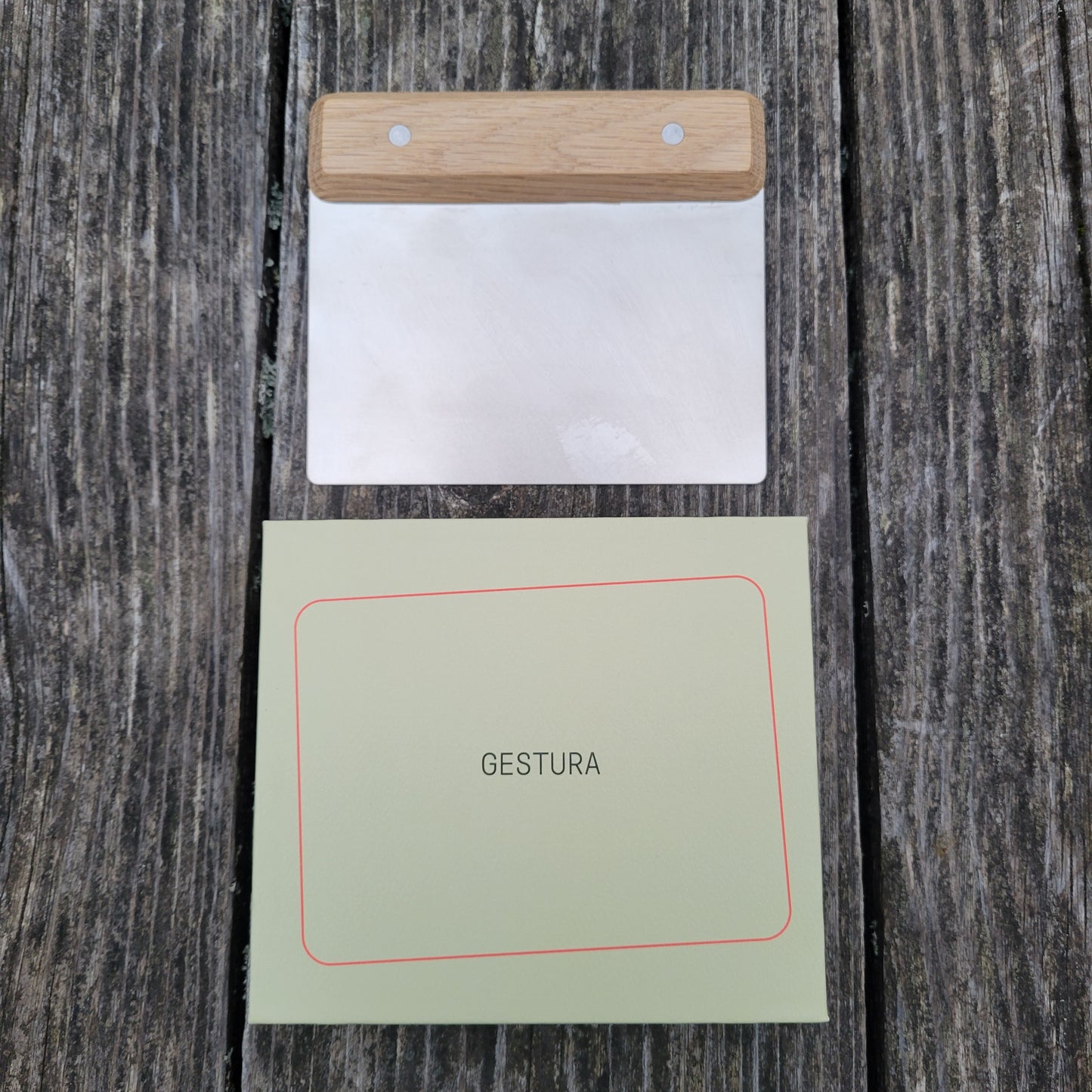 Gestura Flexi Bench Scraper