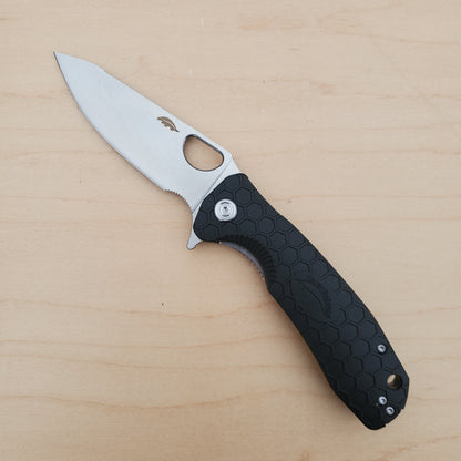 Honey Badger Large Leaf - Black