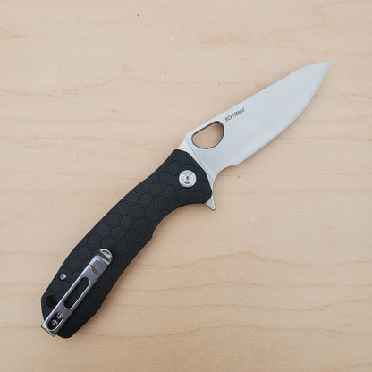 Honey Badger Large Leaf - Black