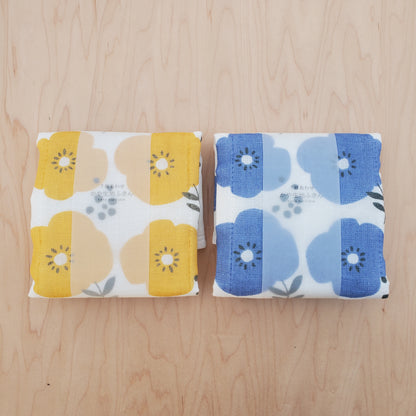 Kaya Kiji Fukin - Flowers -  Kitchen & Dish Cloth