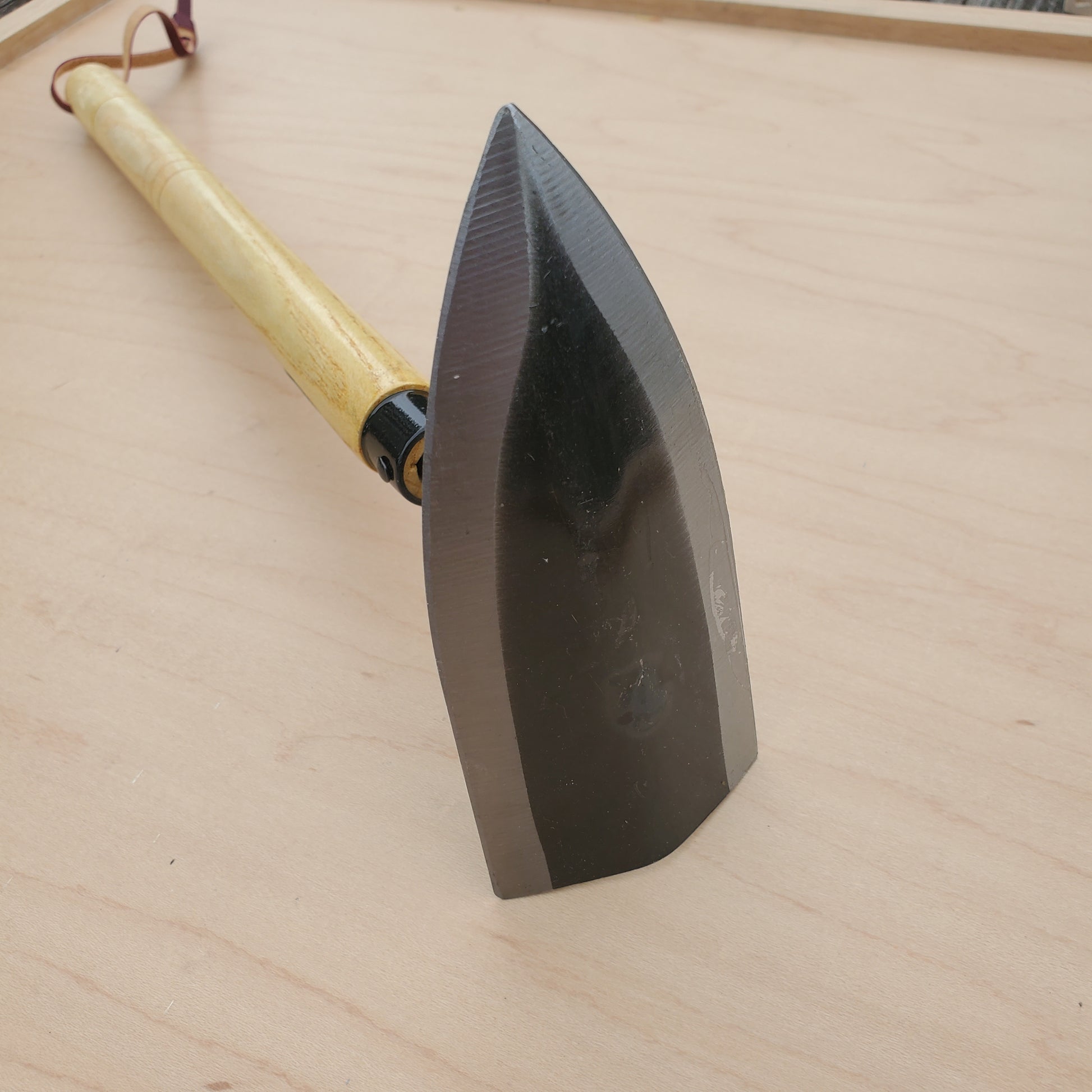 Kusakichi V-Shape Scraper – Uptown Cutlery