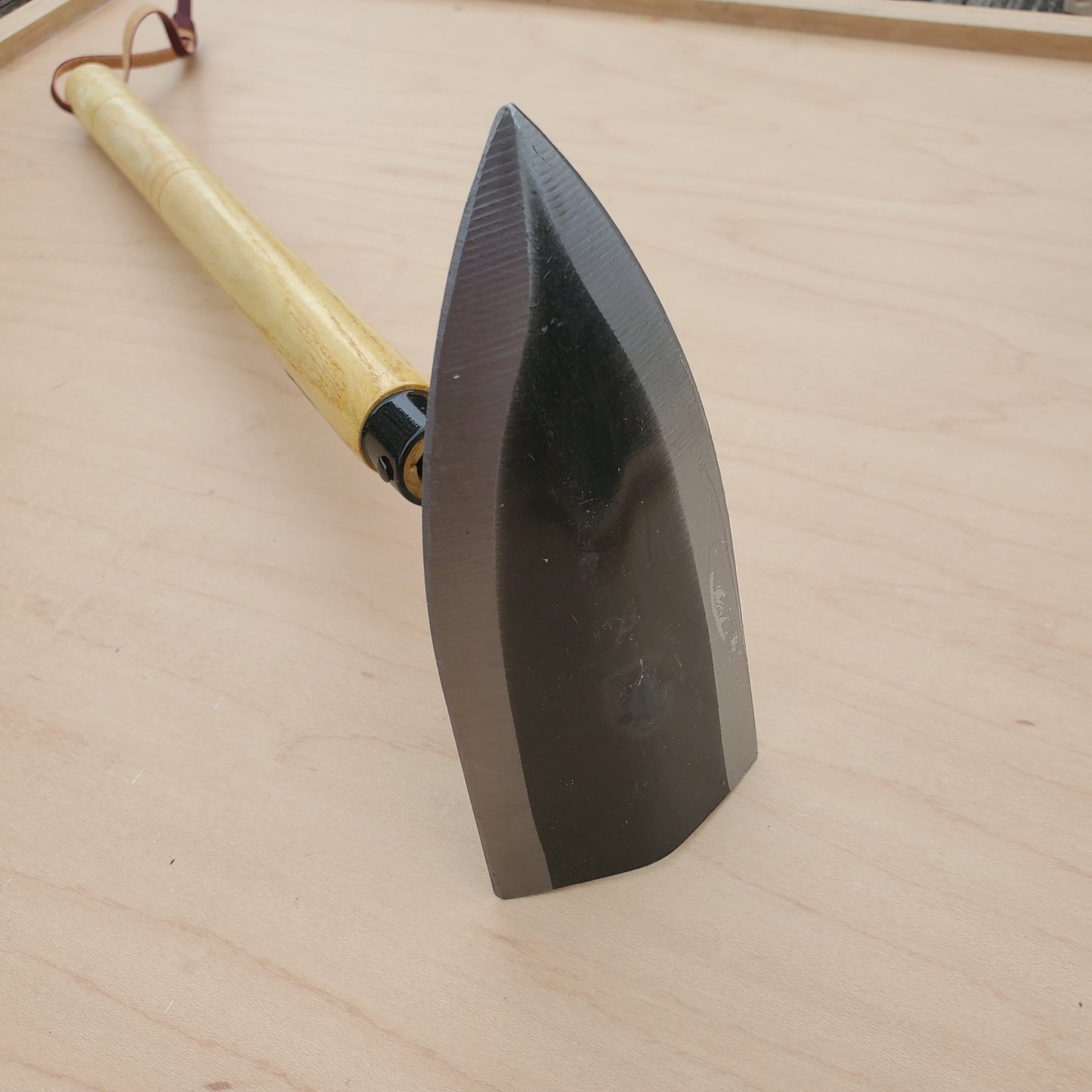 Kusakichi V-Shape Scraper