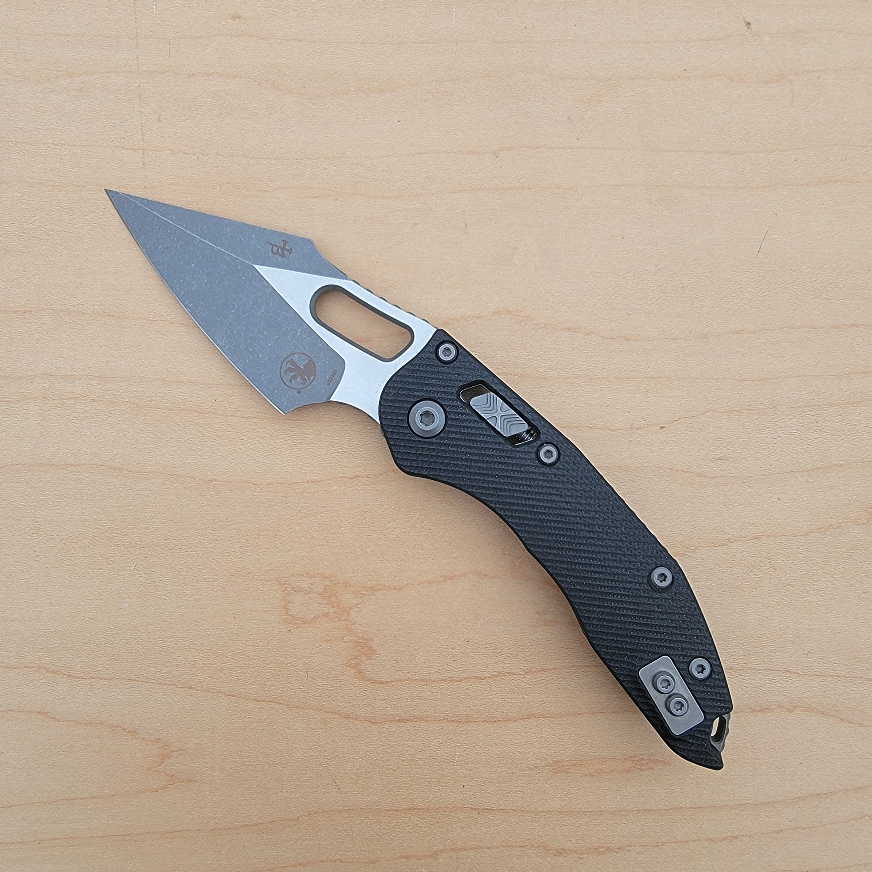 Microtech Stitch Ram-Lok - Apocalyptic Fluted G10 Black – Uptown Cutlery
