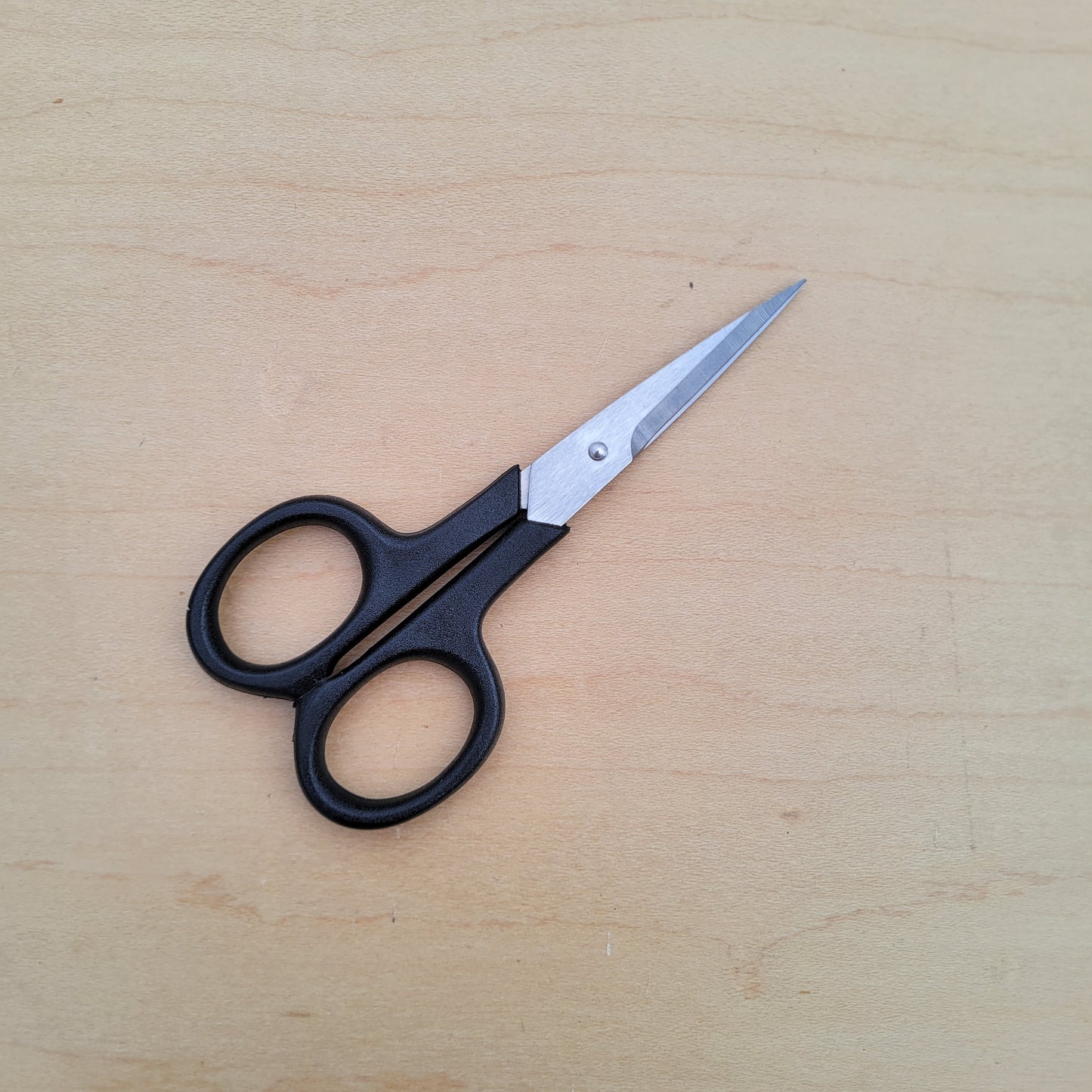Pallares Sewing Scissors 4" - Nylon Handle