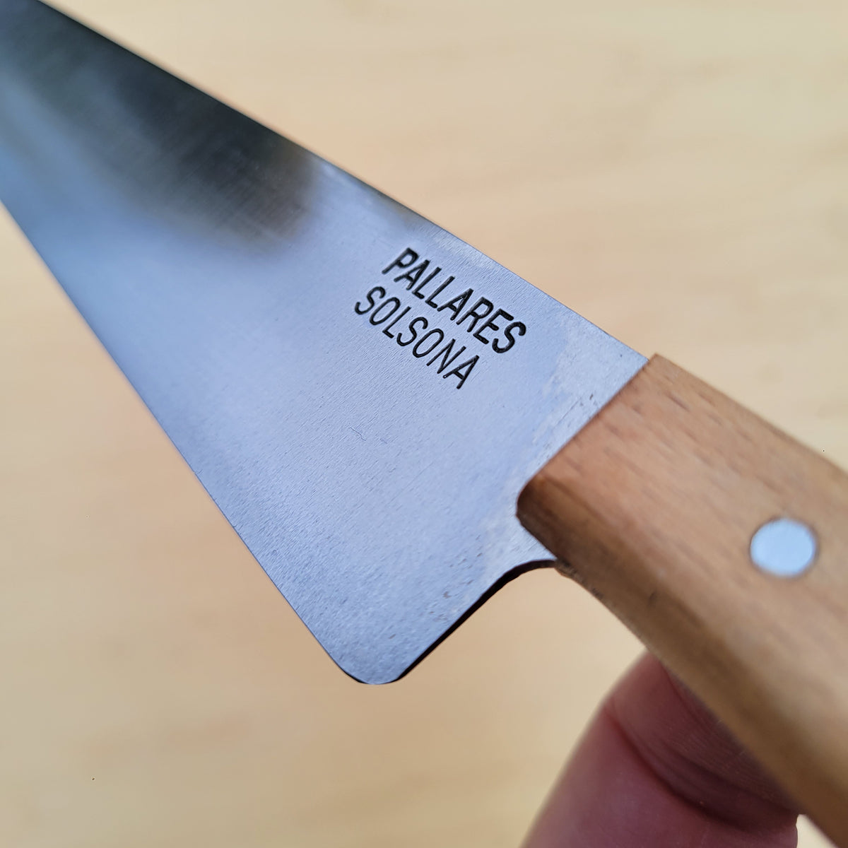 Pallares Aragon 6.75" Carbon Steel - Beech
