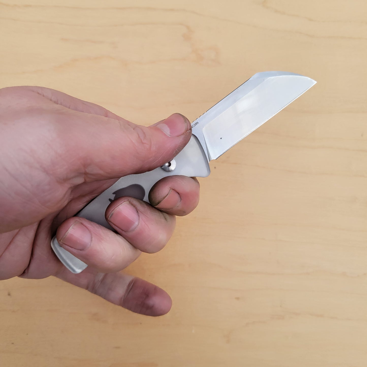 QSP Baby Penguin Fixed Blade - Clear Acrylic