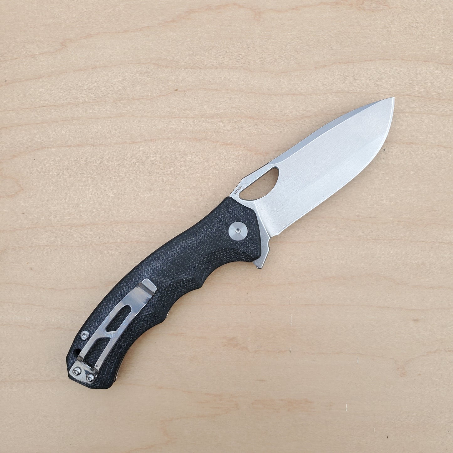 QSP Gorilla Flipper - Black Micarta