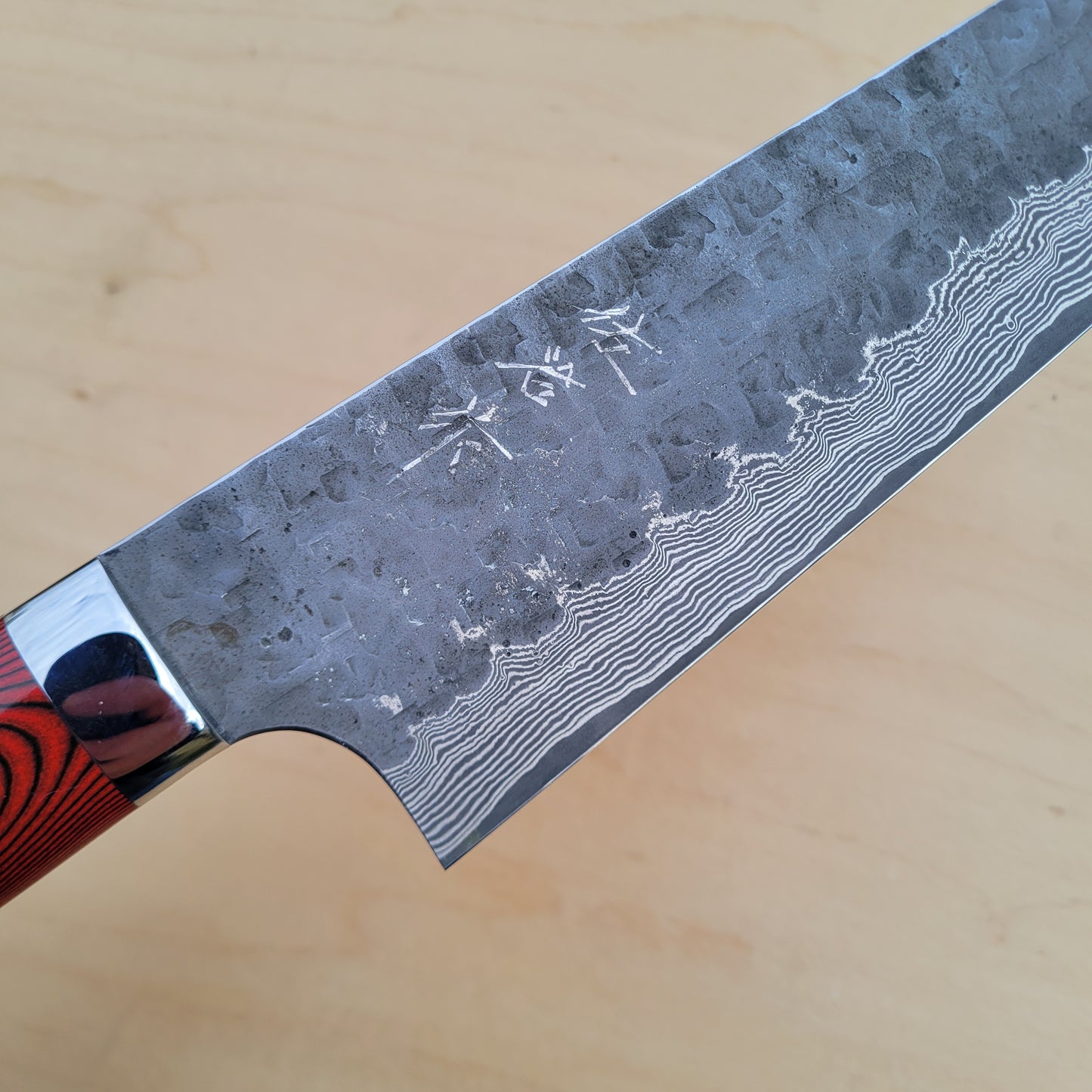 Takeshi Saji VG10 180mm Bunka - Cross Tsuchime Red Micarta
