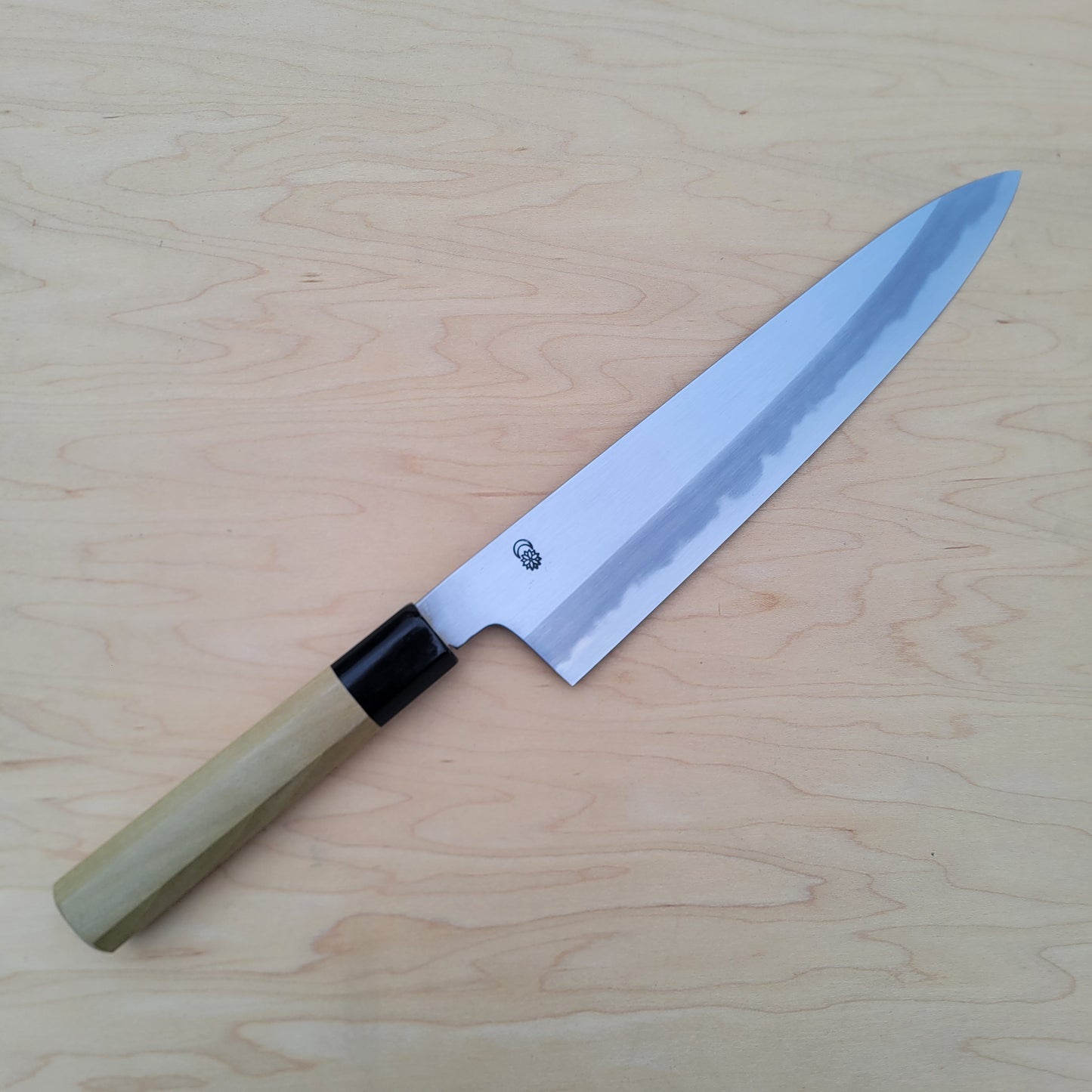 Sakai Kikumori Kikuzuki Kasumi 240mm Gyuto