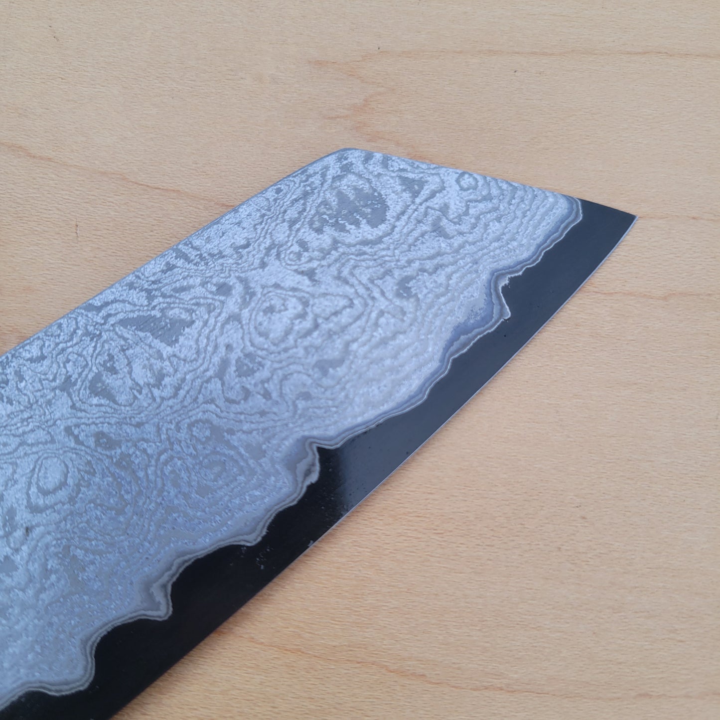 Sakai Kikumori Yogiri 180mm Kiritsuke Santoku - Aogami Super Damascus