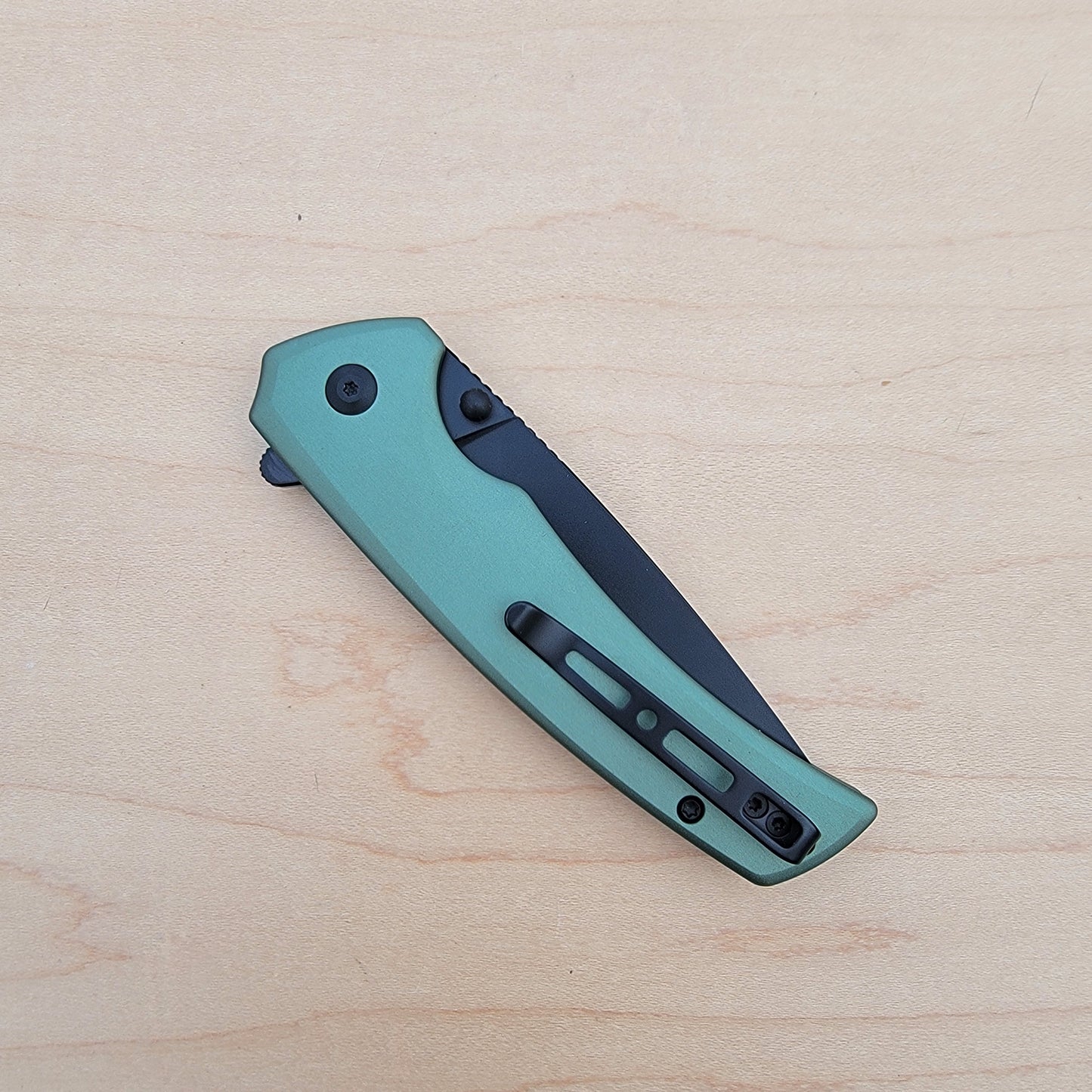 Sencut Serene Button Lock Flipper Green Aluminum