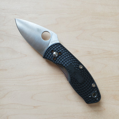Spyderco Ambitious LW - Black C148PBK