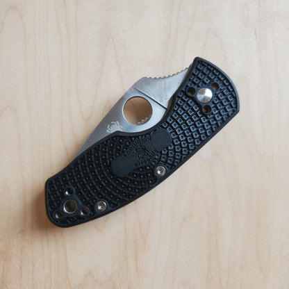 Spyderco Ambitious LW - Black C148PBK