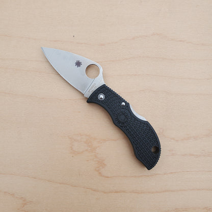 Spyderco Manbug - Black Leaf - CMBKLFP
