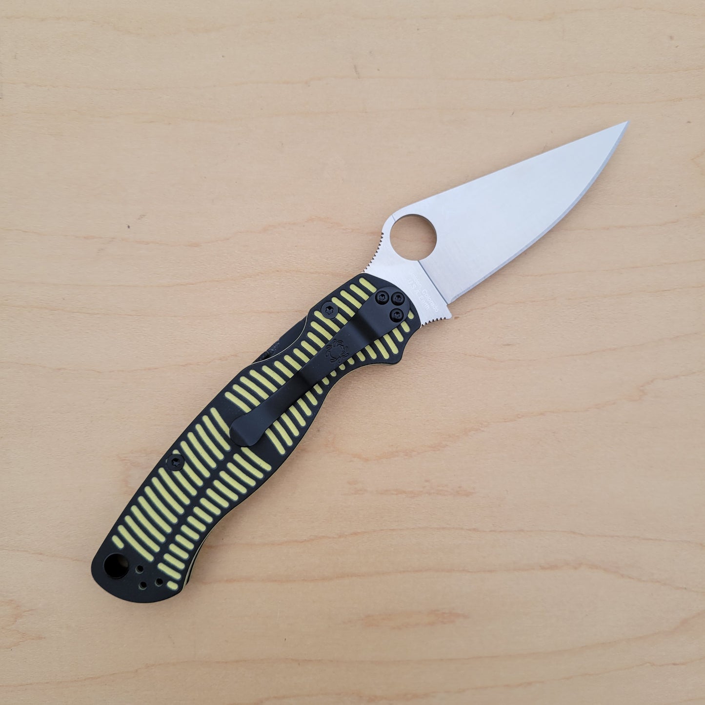 Spyderco Para Military 2 Salt - Yellow G10 MagnaCut C81GBKYLMCP2