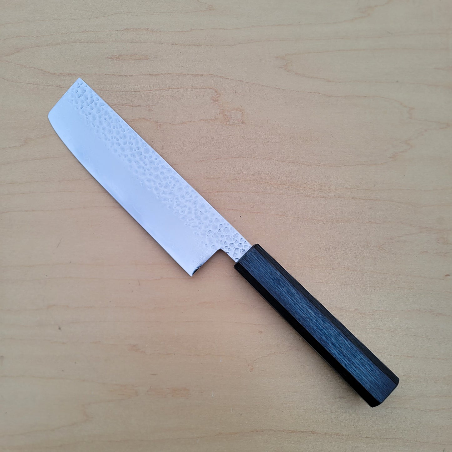 Touroku Sakai Kirameki 160mm Nakiri - 69 Layer Damascus Tsuchime
