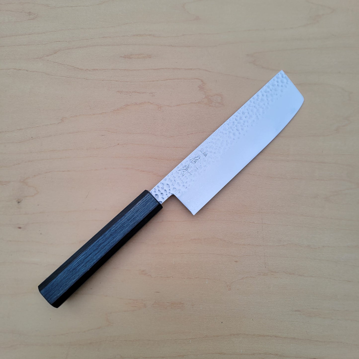 Touroku Sakai Kirameki 160mm Nakiri - 69 Layer Damascus Tsuchime