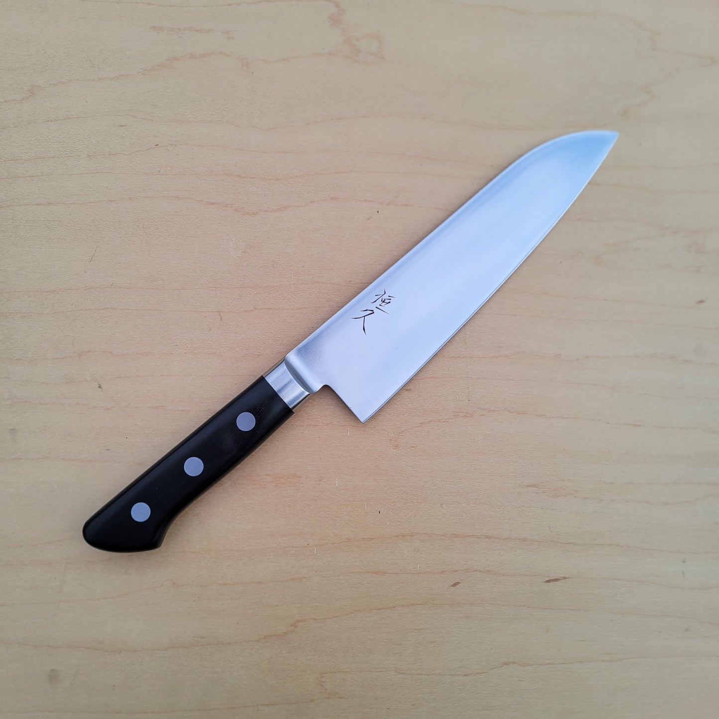 Tsunehisa AUS8 Migaki 180mm Santoku