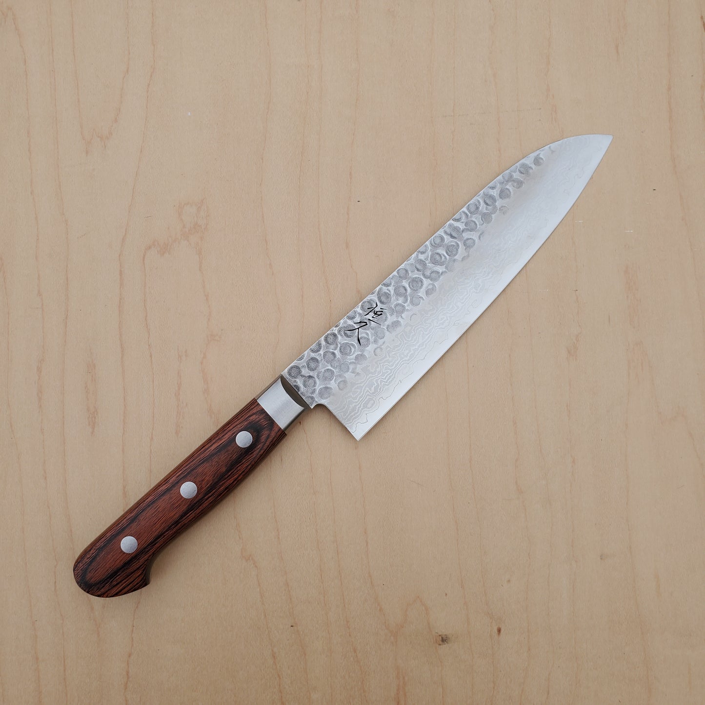 Tsunehisa VG10 180mm Santoku Tsuchime Damascus