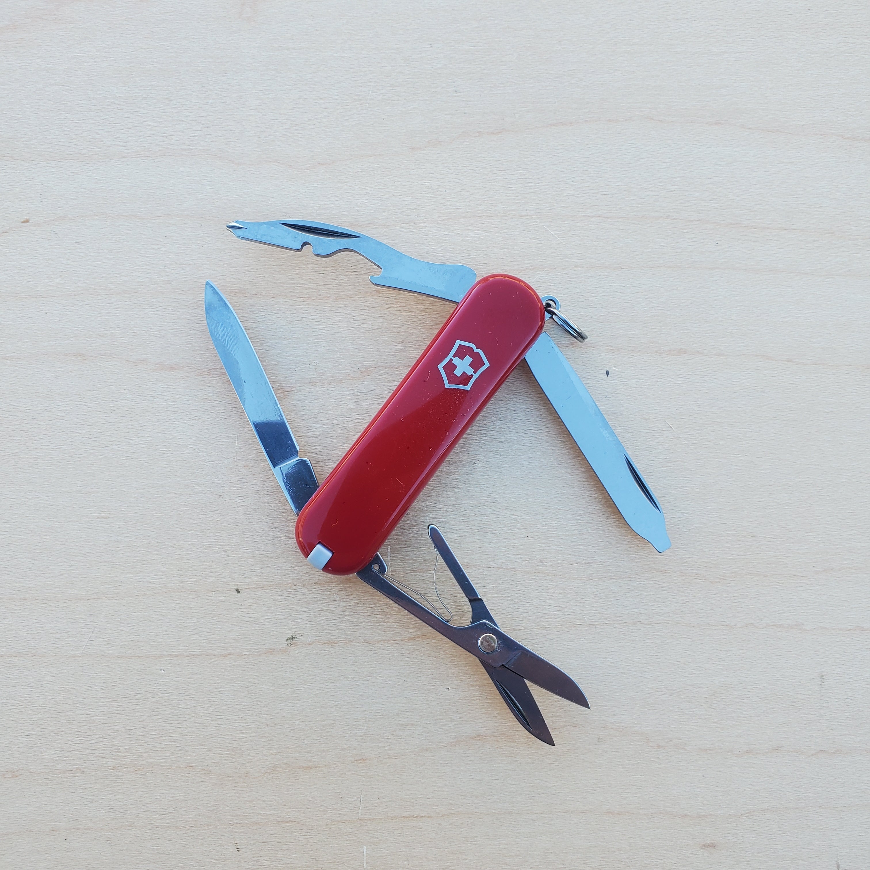 Victorinox Swiss Army Knife - Rambler – Uptown Cutlery