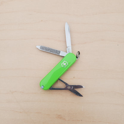 Victorinox Swiss Army Knife - Classic SD Smashed Avocado