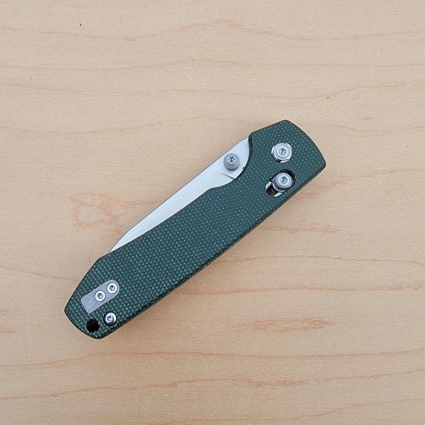 Vosteed Raccoon Crossbar lock - Green Micarta