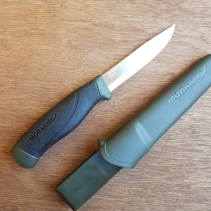 Morakniv Companion Heavy Duty - Carbon Steel - Military Green