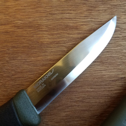 Morakniv Companion Heavy Duty - Carbon Steel - Military Green
