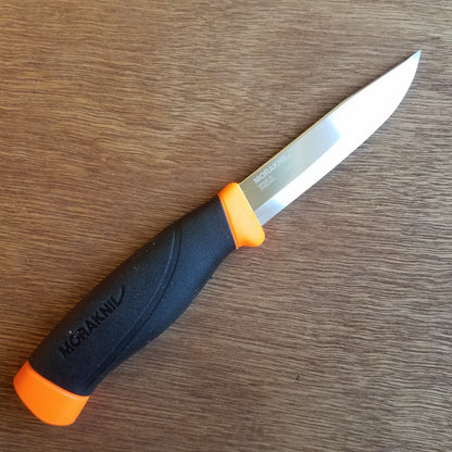 Morakniv Companion Heavy Duty - Carbon Steel - Hi Vis Orange