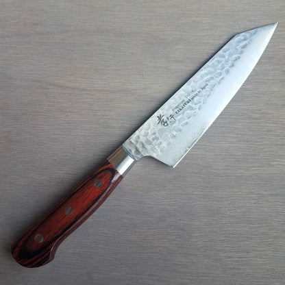 Sakai Takayuki 160mm Kengata 33 Layer Hammered Damascus