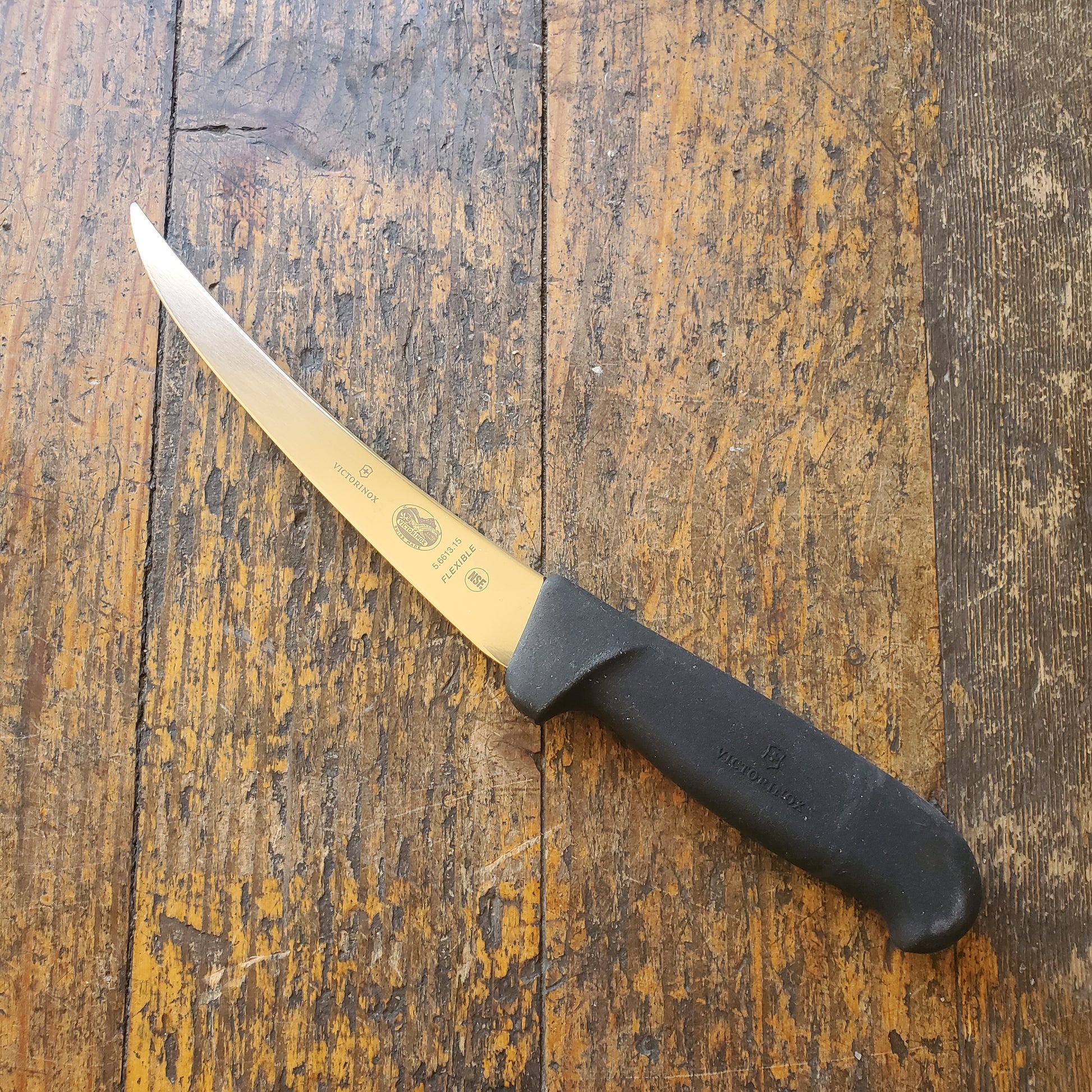 Victorinox Fibrox 6 Flexible Boning Knife - Curved