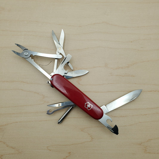 Victorinox Swiss Army Knife - Deluxe Tinker