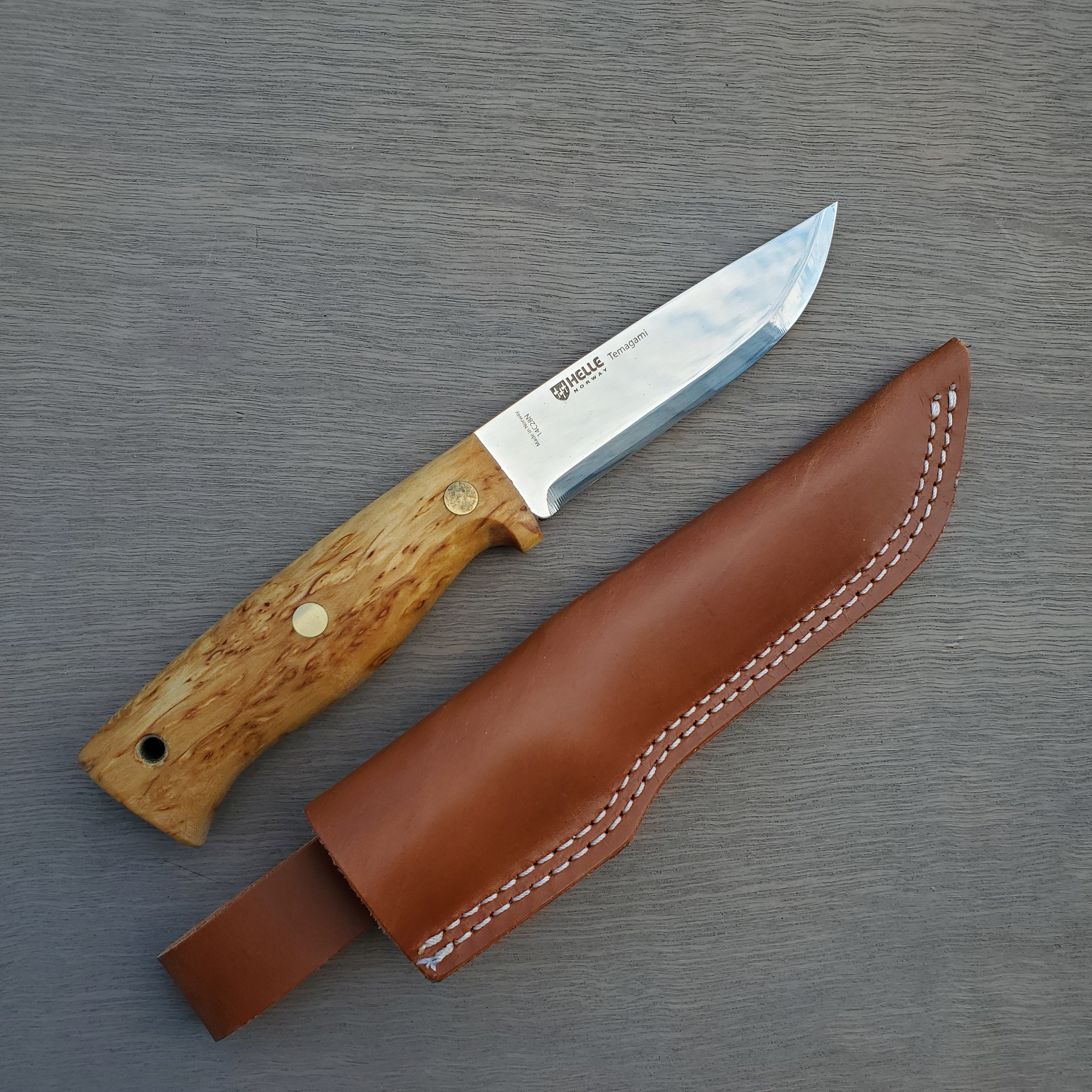Helle Temagami Bushcraft Knife - 14C28N – Uptown Cutlery
